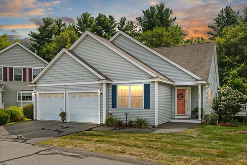 16 Jamesway Dr, Litchfield, NH, 03052-8407 | Card Image