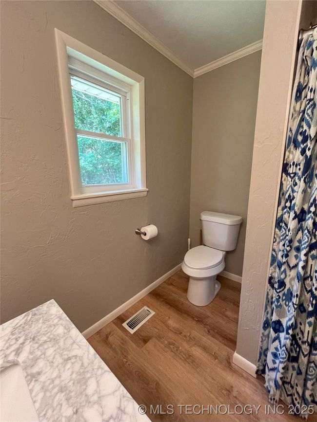 10282 N Perry Loop Rd, House other with 3 bedrooms, 3 bathrooms and null parking in Stigler OK | Image 27