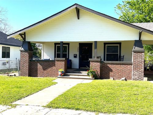 205 W 5th St, Stroud, OK, 74079-3418 | Card Image