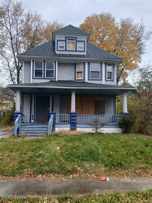 12325 Ingomar Ave, Cleveland, OH, 44108-4012 | Card Image