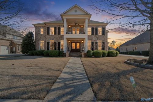 62 Lake Forest Blvd Sw, Huntsville, AL, 35824-4011 | Card Image