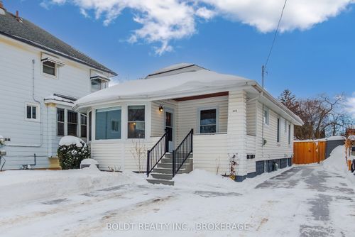 1 Taylor Avenue, St Catharines, ON, L2R6G7 | Card Image
