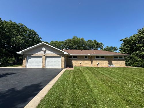 26575 N Fairfield Rd, Wauconda, IL, 60084-2603 | Card Image