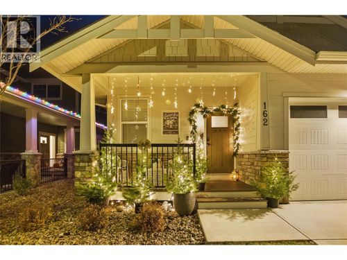 162-200 Grand Blvd, Kamloops, BC, V2C0H3 | Card Image