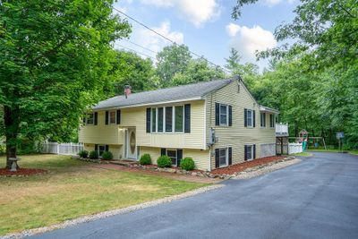 44 Fairway Drive, House other with 4 bedrooms, 1 bathrooms and null parking in Merrimack NH | Image 3