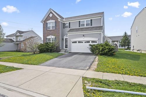 1571 Fox Fire Dr, Marysville, OH, 43040-7030 | Card Image