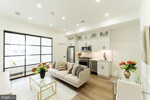 5-2517 Ontario Rd Nw, WASHINGTON, DC, 20009-7261 | Card Image