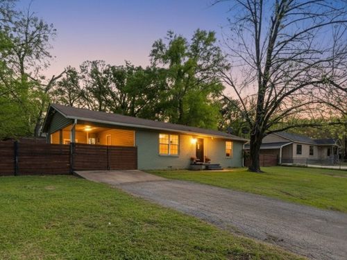 1180 Clay St, Canton, TX, 75103-2202 | Card Image