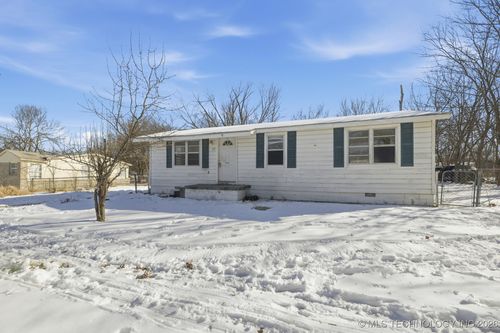 219 S Ash, Kellyville, OK, 74039-4490 | Card Image