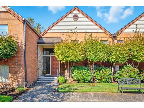 18-11992 Sw Royalty Ct, Portland, OR, 97224-2470 | Card Image