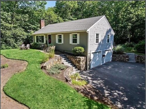 15 Surrey Ln, Sandwich, MA, 02563-2819 | Card Image