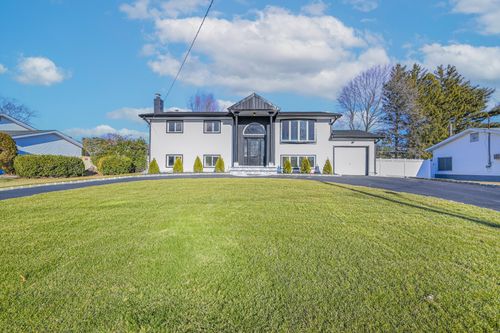 153 Ridge Rd, Wheatley Heights, NY, 11798-1034 | Card Image