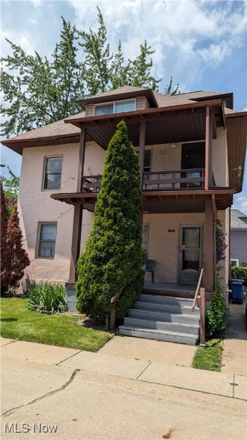 up-1268 Clifton Prado, Lakewood, OH, 44107-2913 | Card Image