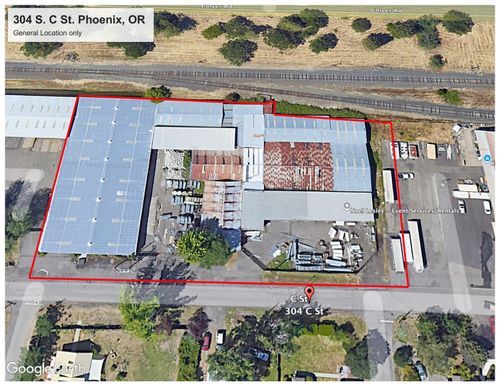 304 C St, Phoenix, OR, 97535-5721 | Card Image