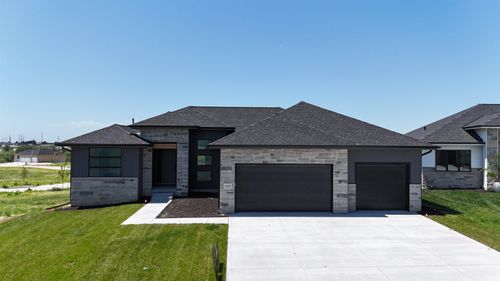 5808 N 198th St, Elkhorn, NE, 68022-5076 | Card Image