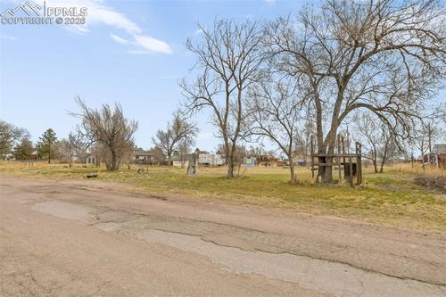 13585 Manitou St, Peyton, CO, 80831-5058 | Card Image