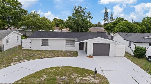 9240 Sterling Ln, PORT RICHEY, FL, 34668-4770 | Card Image