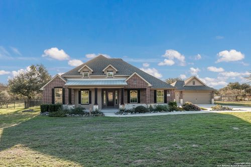 124 Gruene Hvn, New Braunfels, TX, 78132-3397 | Card Image