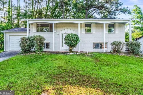 5954 Baywood Ln, Riverdale, GA, 30296-3241 | Card Image