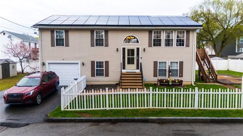 89 Dedham Avenue, Providence, RI, 02909 | Card Image