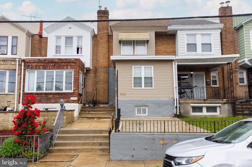 2536 S 74th St, PHILADELPHIA, PA, 19153-1406 | Card Image