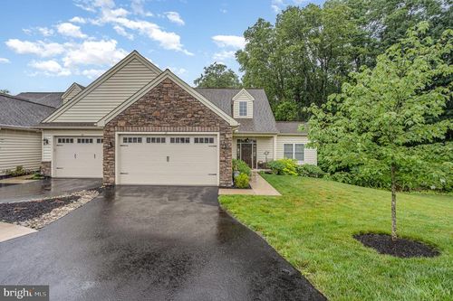 57 Maize Cir, ELIZABETHTOWN, PA, 17022-6500 | Card Image
