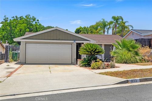 932 Redwood Court, Corona, CA, 92879 | Card Image