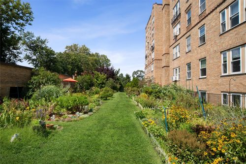 apt-6j-490 Bleeker Ave, Mamaroneck, NY, 10543-4552 | Card Image