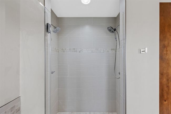 1415 Turkey Run Ne, House other with 5 bedrooms, 6 bathrooms and null parking in Solon IA | Image 25