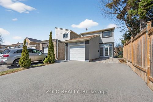 1994 Faylee Cres, Pickering, ON, L1V2V6 | Card Image