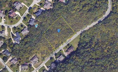 3450 Reeves Drive, Covington, KY, 41017 | Card Image