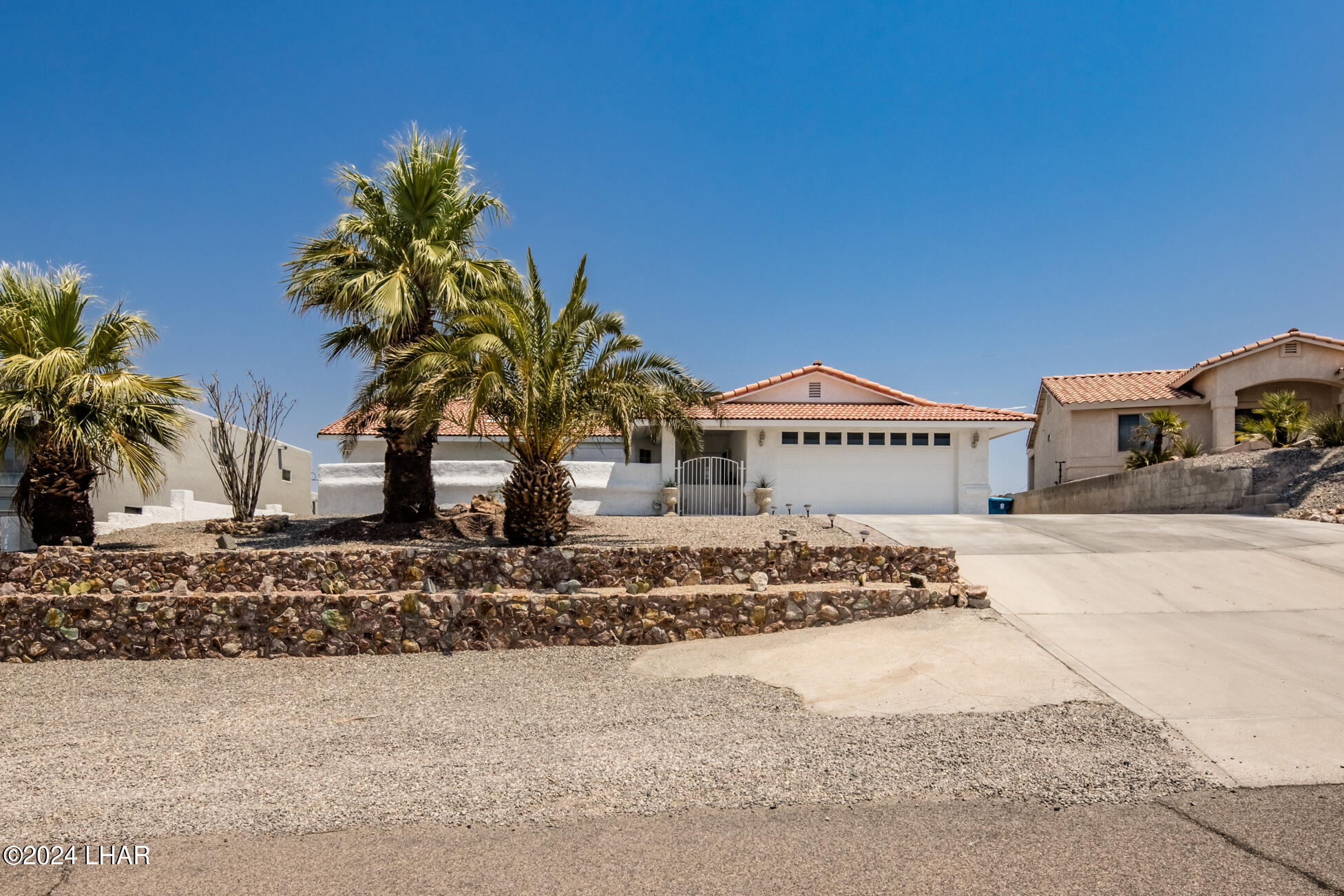 Barranca Dr, Lake Havasu City, AZ 86403