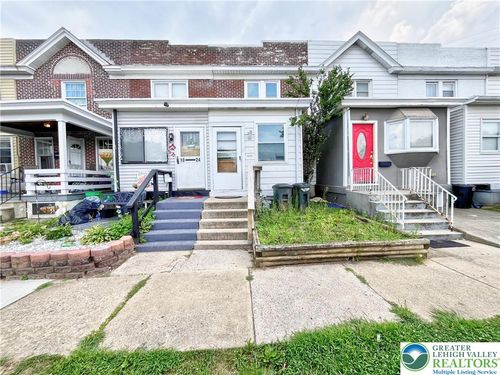 1022 S 10th St, Allentown, PA, 18103-3962 | Card Image
