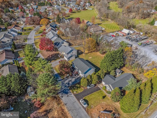 102 Artisan Way, House other with 3 bedrooms, 3 bathrooms and null parking in MARTINSBURG WV | Image 47