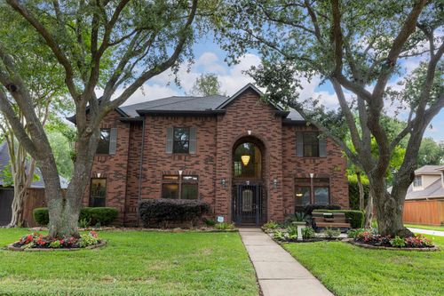 15314 Clevedon Ln, Jersey Village, TX, 77040-1315 | Card Image