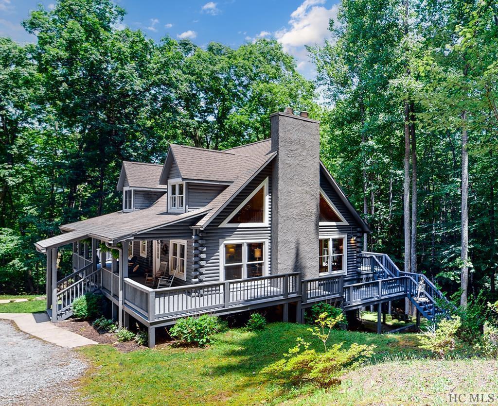 Mariposa Ln, Cullowhee, NC 28723
