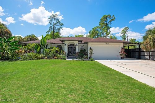 5960 Bur Oaks Ln, NAPLES, FL, 34119-1314 | Card Image