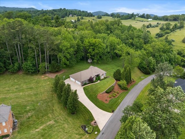 20118 Heron Cir, House other with 4 bedrooms, 4 bathrooms and 4 parking in Abingdon VA | Image 81