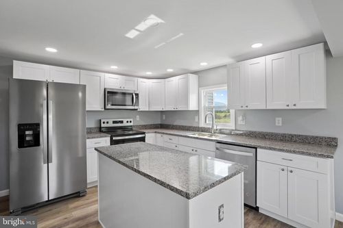 3394 Carpers Pike, YELLOW SPRING, WV, 26865-9414 | Card Image