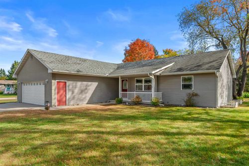 2400 Conant Street, Stevens Point, WI, 54481 | Card Image