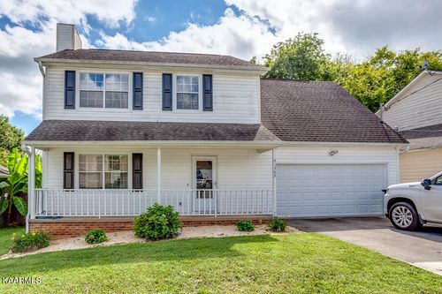 1369 Woodridge Dr, Knoxville, TN, 37919-8708 | Card Image