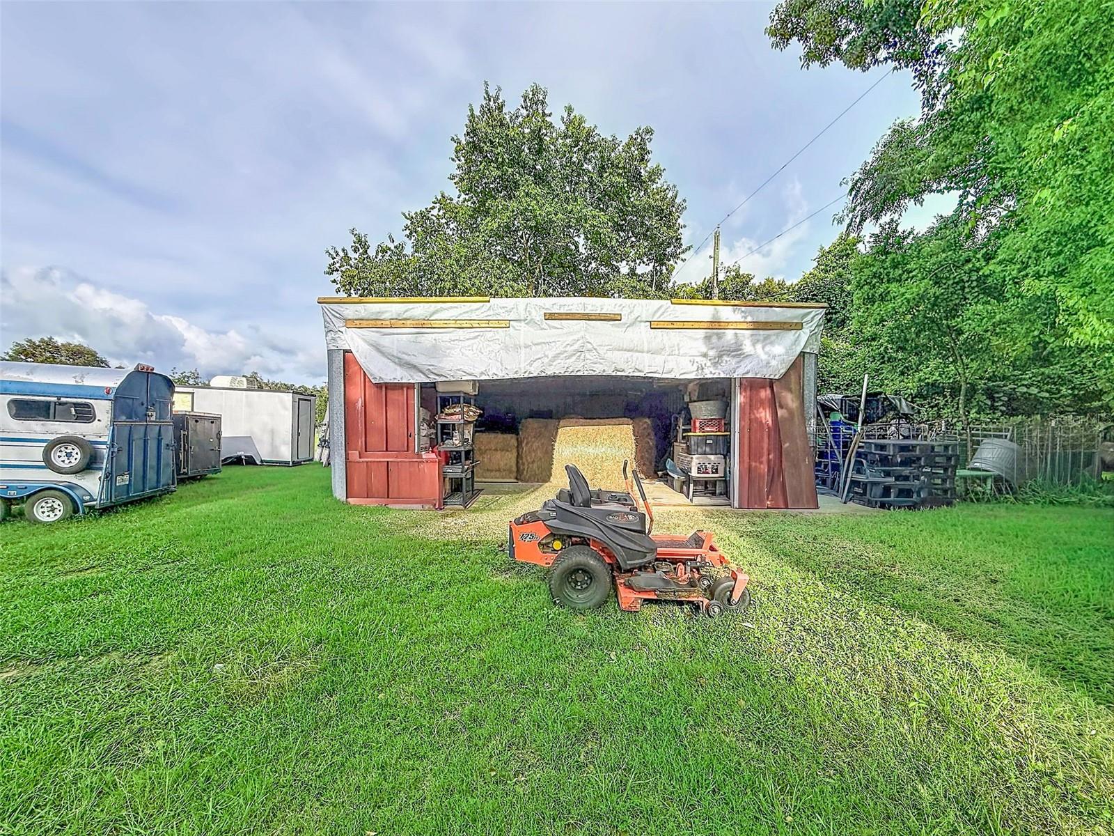 Residential in DADE CITY 2