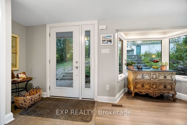 3094 Barlow Cres, House other with 3 bedrooms, 2 bathrooms and 4 parking in Dunrobin ON | Image 7