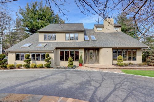 52 Jefferson Landing Cir, Port Jefferson, NY, 11777-1993 | Card Image