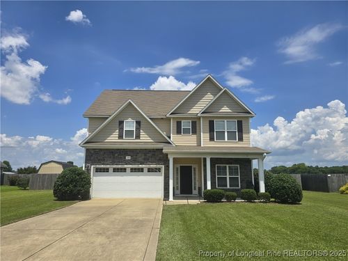 3599 Thrower Rd, Hope Mills, NC, 28348-7827 | Card Image