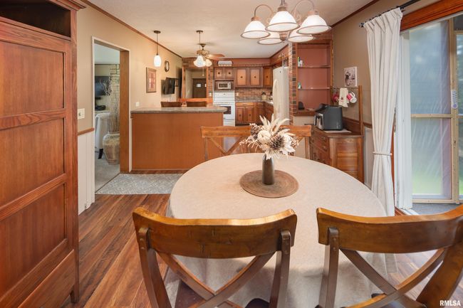 4902 106 Th Ave, House other with 3 bedrooms, 3 bathrooms and null parking in Milan IL | Image 25