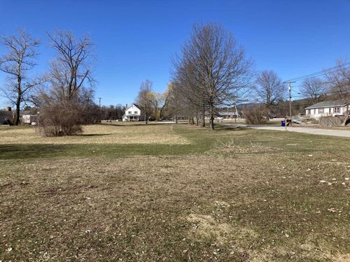 4 Wilmar Rd, Middlebury, VT, 05753-9326 | Card Image