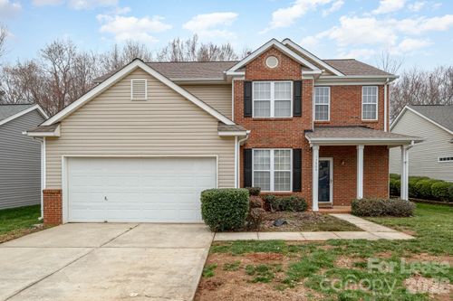 17304 Commons Crossing Dr, Charlotte, NC, 28277-1774 | Card Image