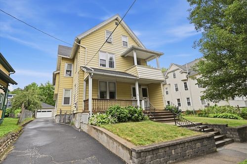 108 Grape St, Chicopee, MA, 01013-2638 | Card Image