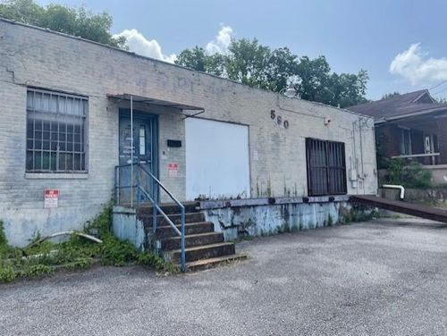 590 Scott St, Memphis, TN, 38112-2829 | Card Image
